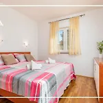 Dom wakacyjny Abacca House Fondole Croatia Galižana
