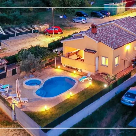 Abacca House Fondole Croatia