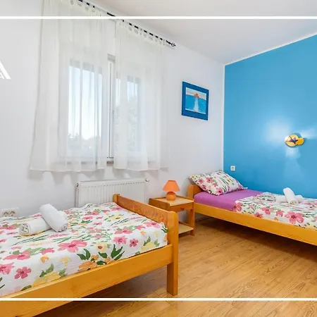 Abacca House Fondole Croatia *