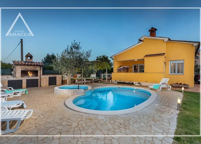 Abacca House Fondole Croatia Dom wakacyjny