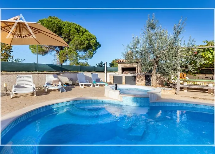 Abacca House Fondole Croatia Dom wakacyjny