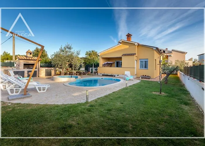 Dom wakacyjny Abacca House Fondole Croatia