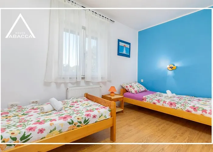 Abacca House Fondole Croatia *