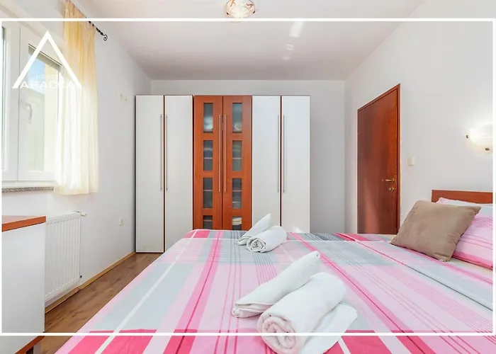 Abacca House Fondole Croatia Dom wakacyjny Galižana